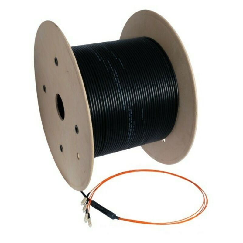 Câble à fibre optique OS2 à la taille de 24 fibres incl. Connecteurs