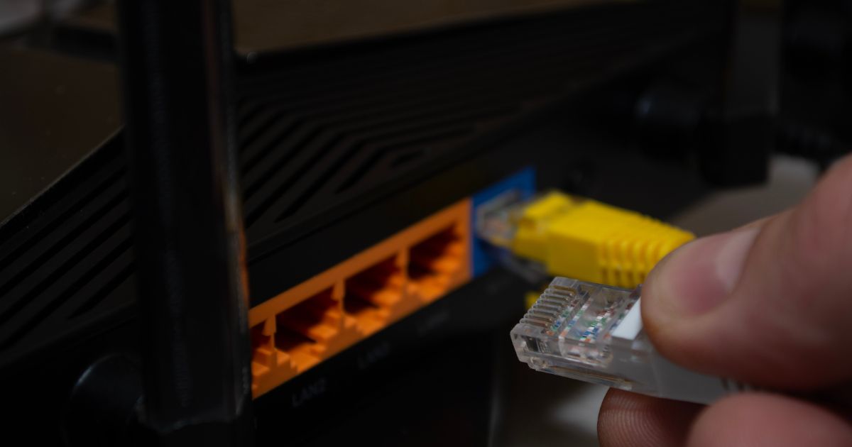 Quel câble RJ45 choisir pour la fibre optique ?